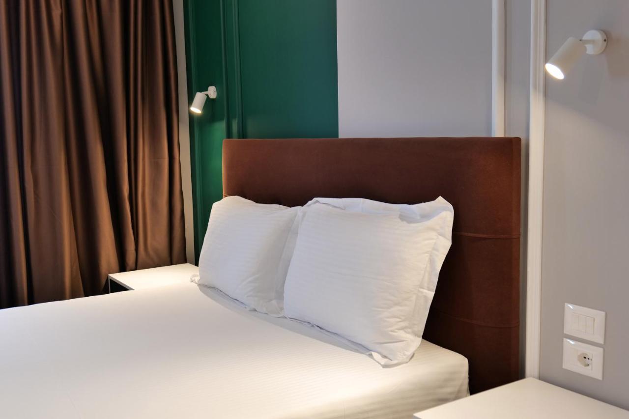 The View Hotel Ksamil Extérieur photo