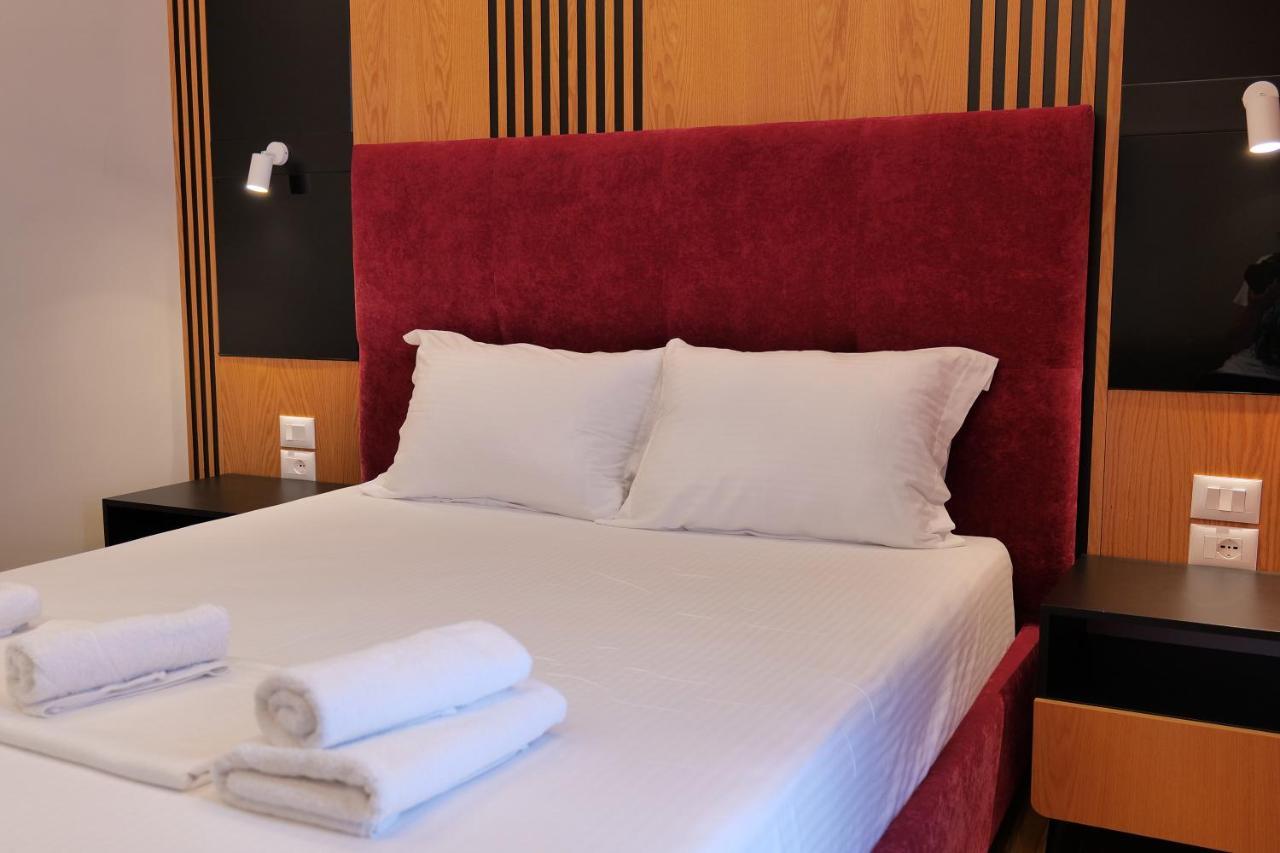 The View Hotel Ksamil Extérieur photo