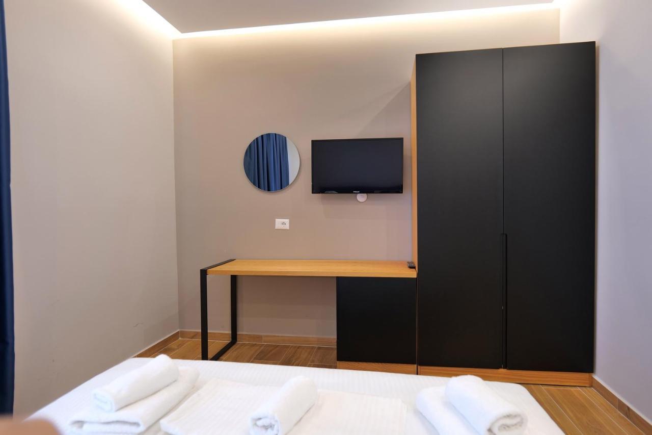 The View Hotel Ksamil Extérieur photo