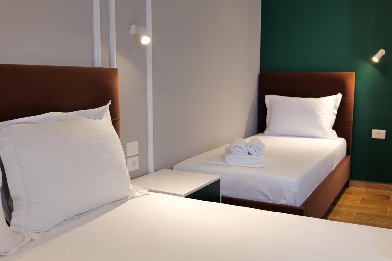 The View Hotel Ksamil Extérieur photo