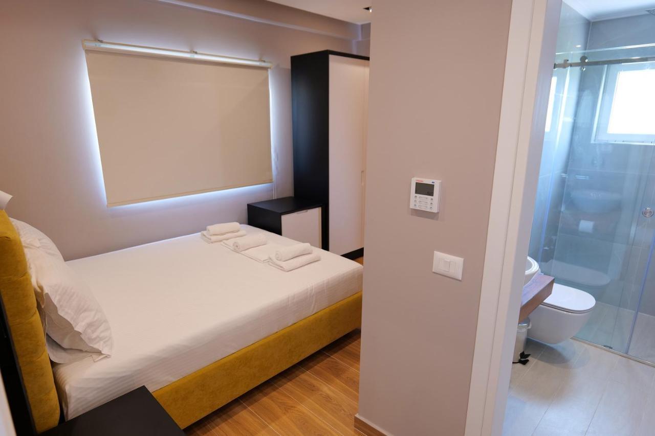 The View Hotel Ksamil Extérieur photo