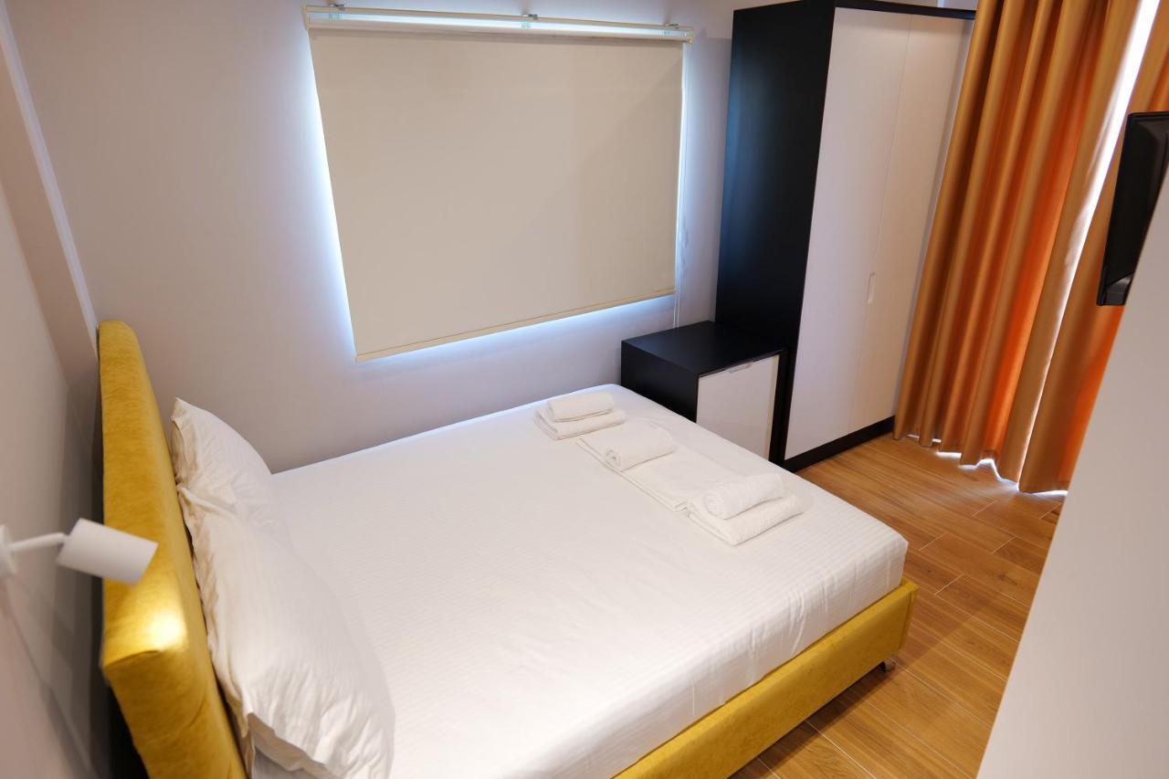 The View Hotel Ksamil Extérieur photo