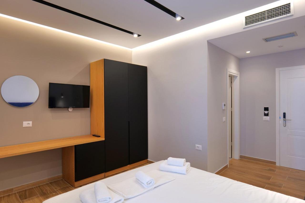 The View Hotel Ksamil Extérieur photo