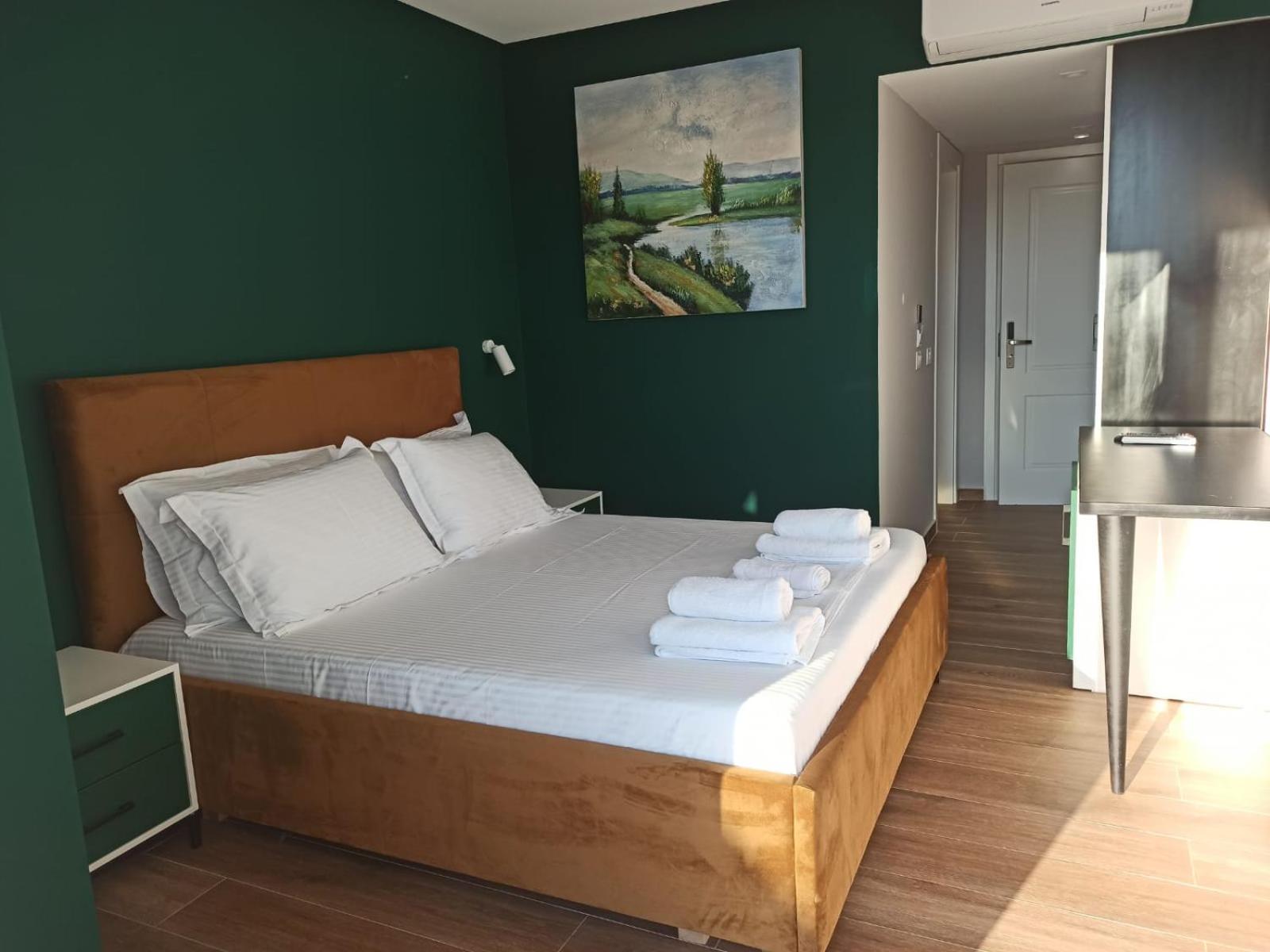 The View Hotel Ksamil Extérieur photo