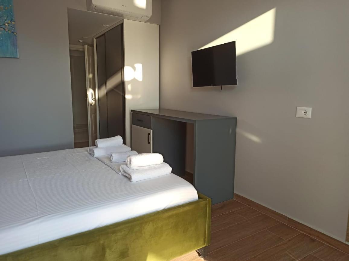 The View Hotel Ksamil Extérieur photo